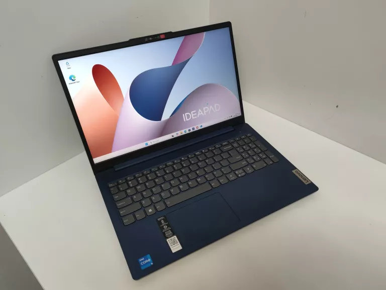 LAPTOP LENOVO IDEAPAD SLIM 3 14IAH8
