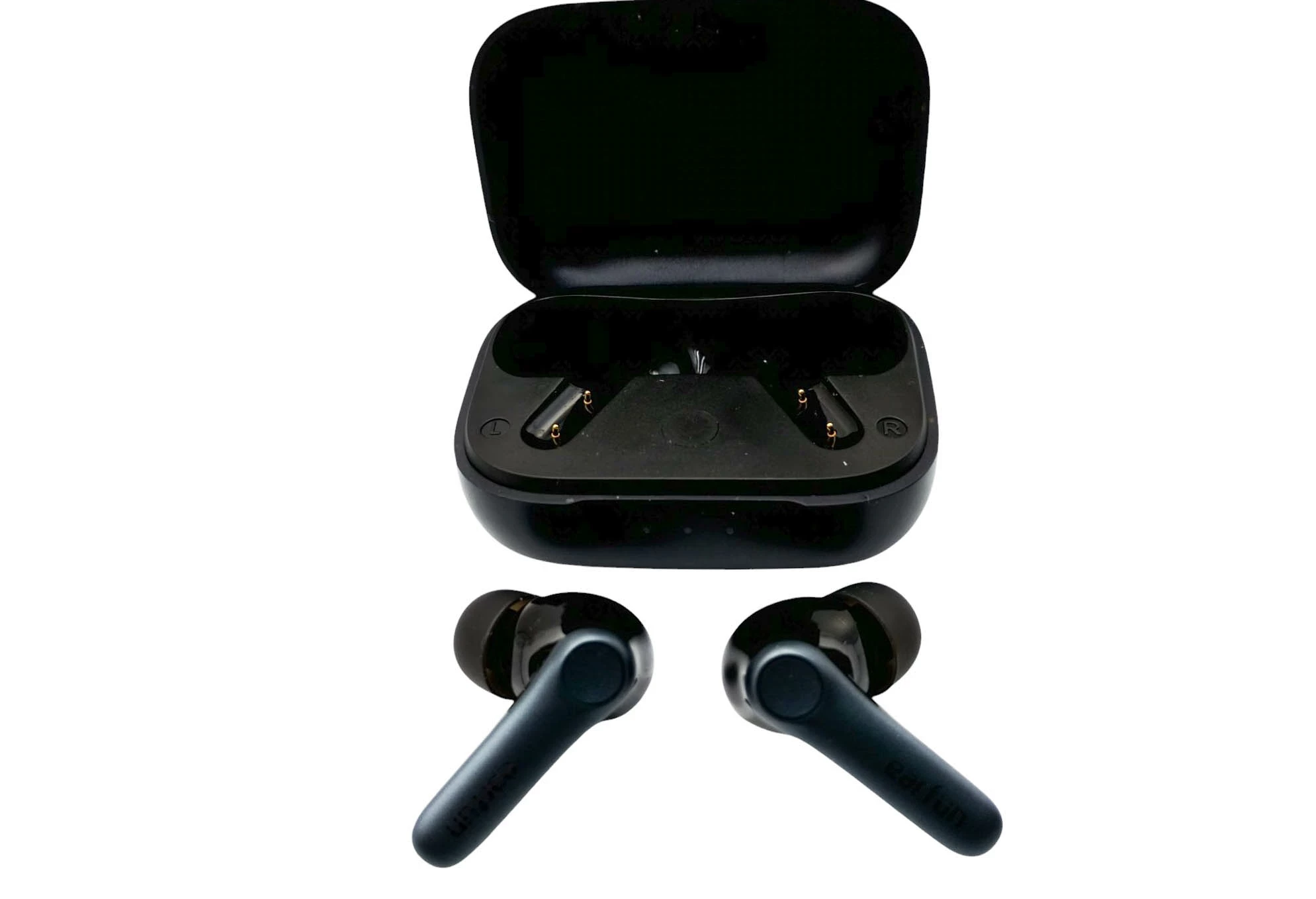 sluchawki-earfun-air-pro-4-kolor-dominujacy-129357-3