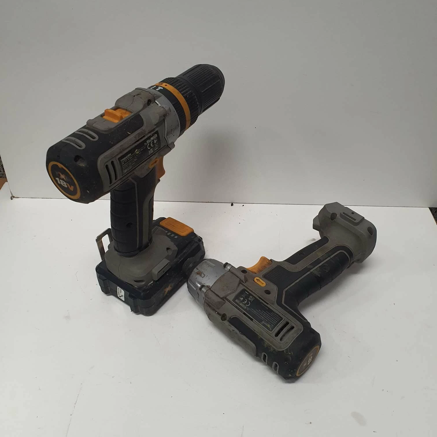 zestaw-wiertarko-wkretarka-zakretarka-udarowa-titan-18v-20ah-rodzaj-silnika-204657-221321