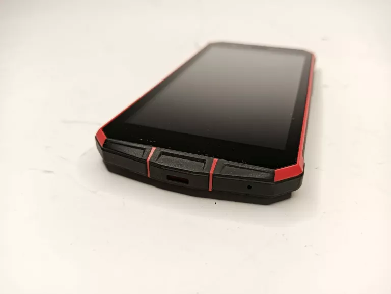 TELEFON MAXCOM MS507 3/32GB