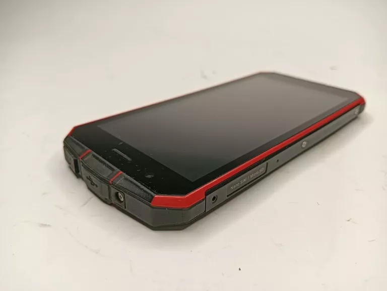 TELEFON MAXCOM MS507 3/32GB