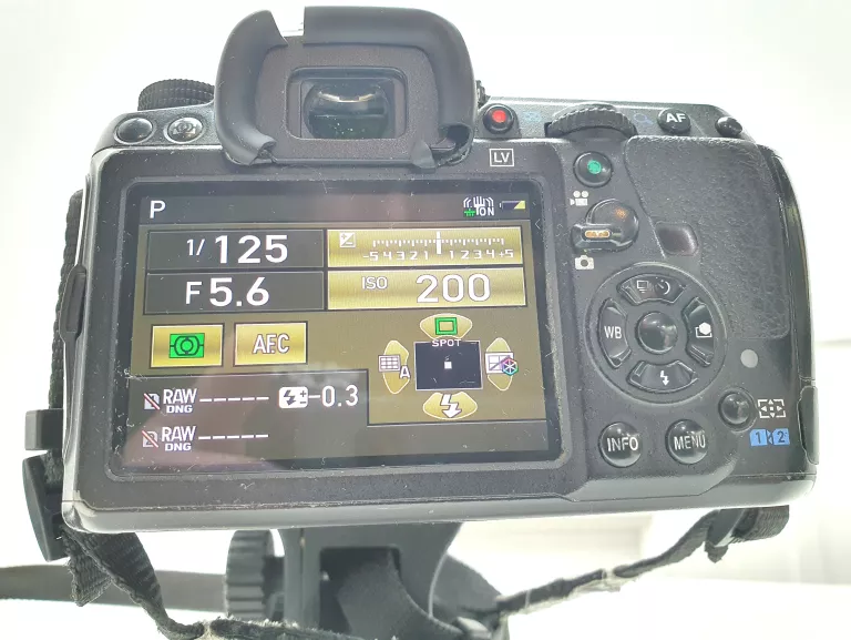 lustrzanka-pentax-k-3-ii-z-obiektywem-sigma-50-500-45-63-apo-hsm-ean-gtin-027075293977