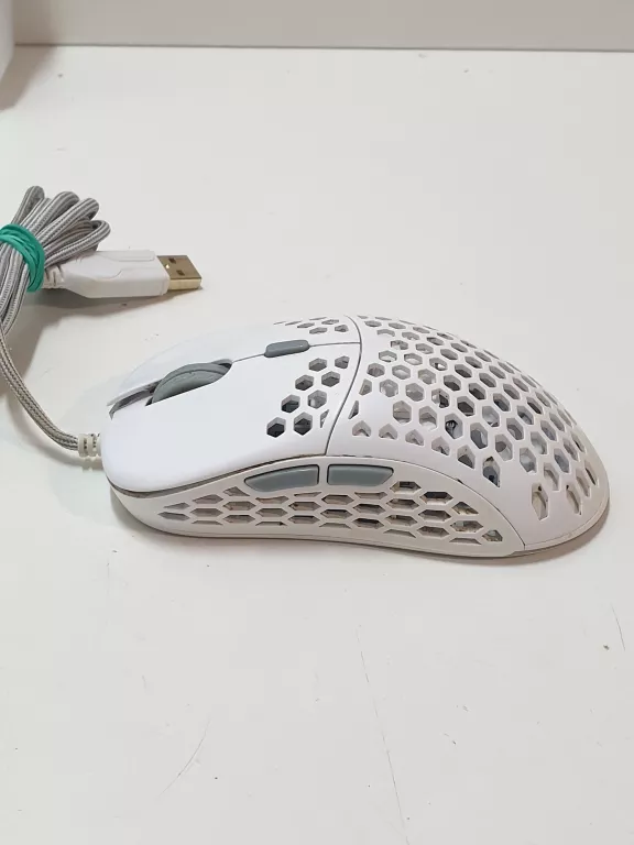 SPC GEAR LIX PLUS ONYX WHITE +PUD