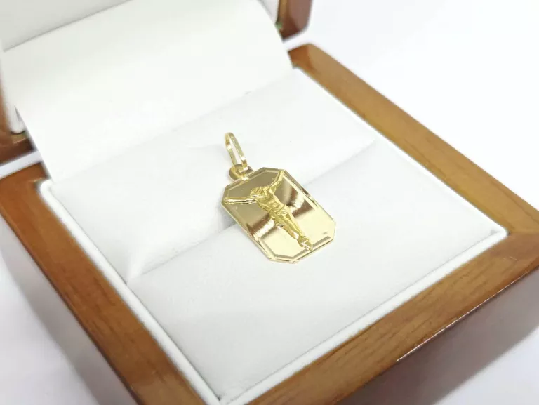 NIENOSZONA ZŁOTA  ZAWIESZKA JEZUS 585 0,89G