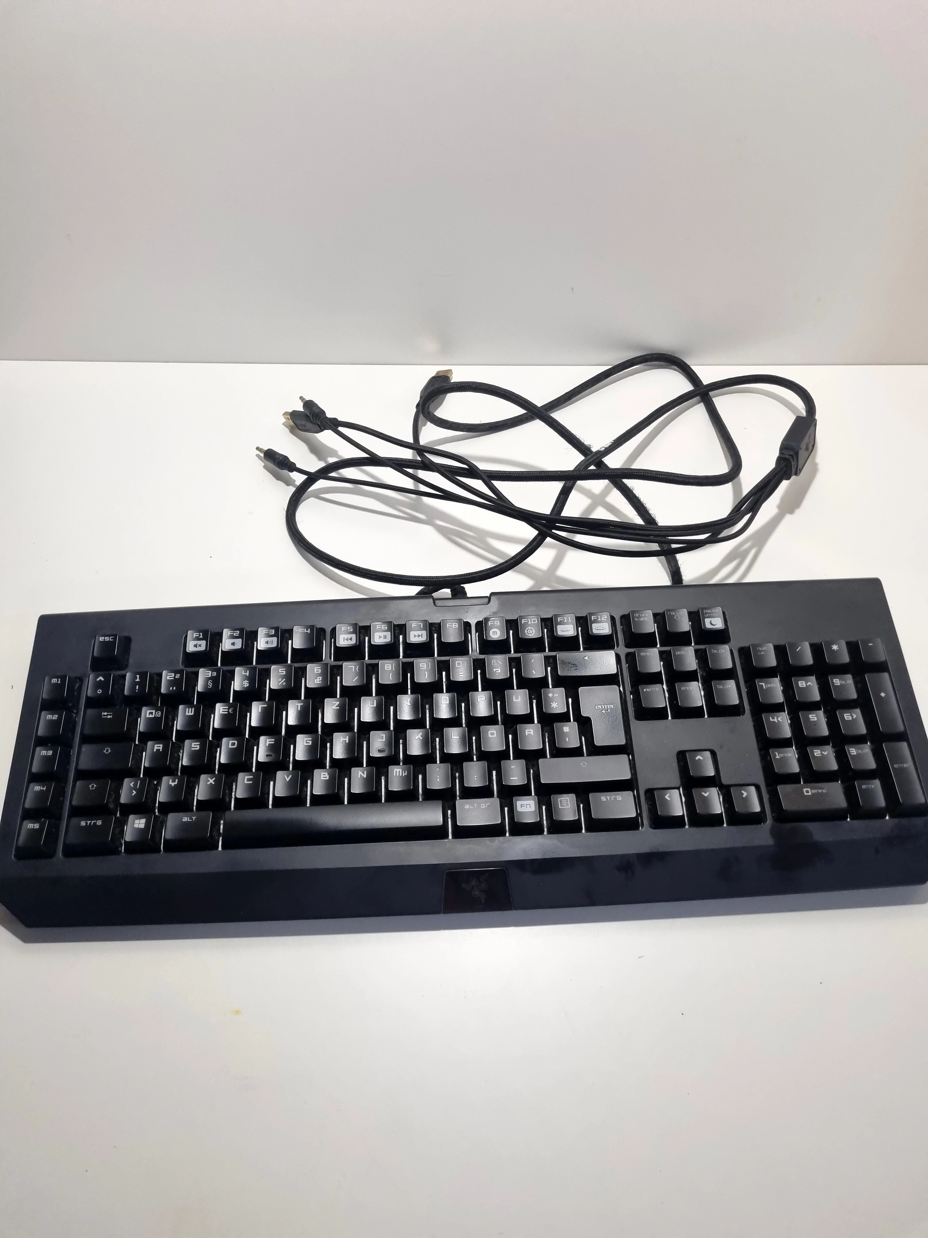 klawiatura-razer-rz03-0122-pl-wolnosci-801-sroda-sl