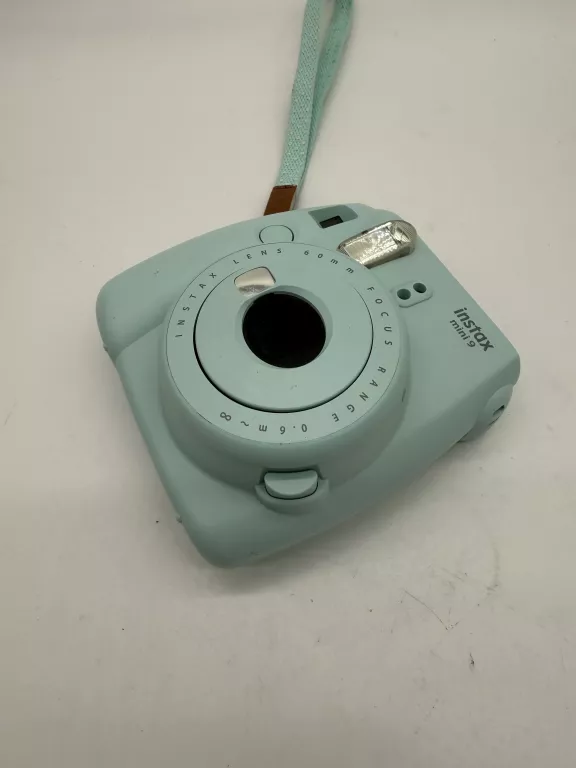 APARAT NATYCHMIASTOWY INSTAX MINI 9