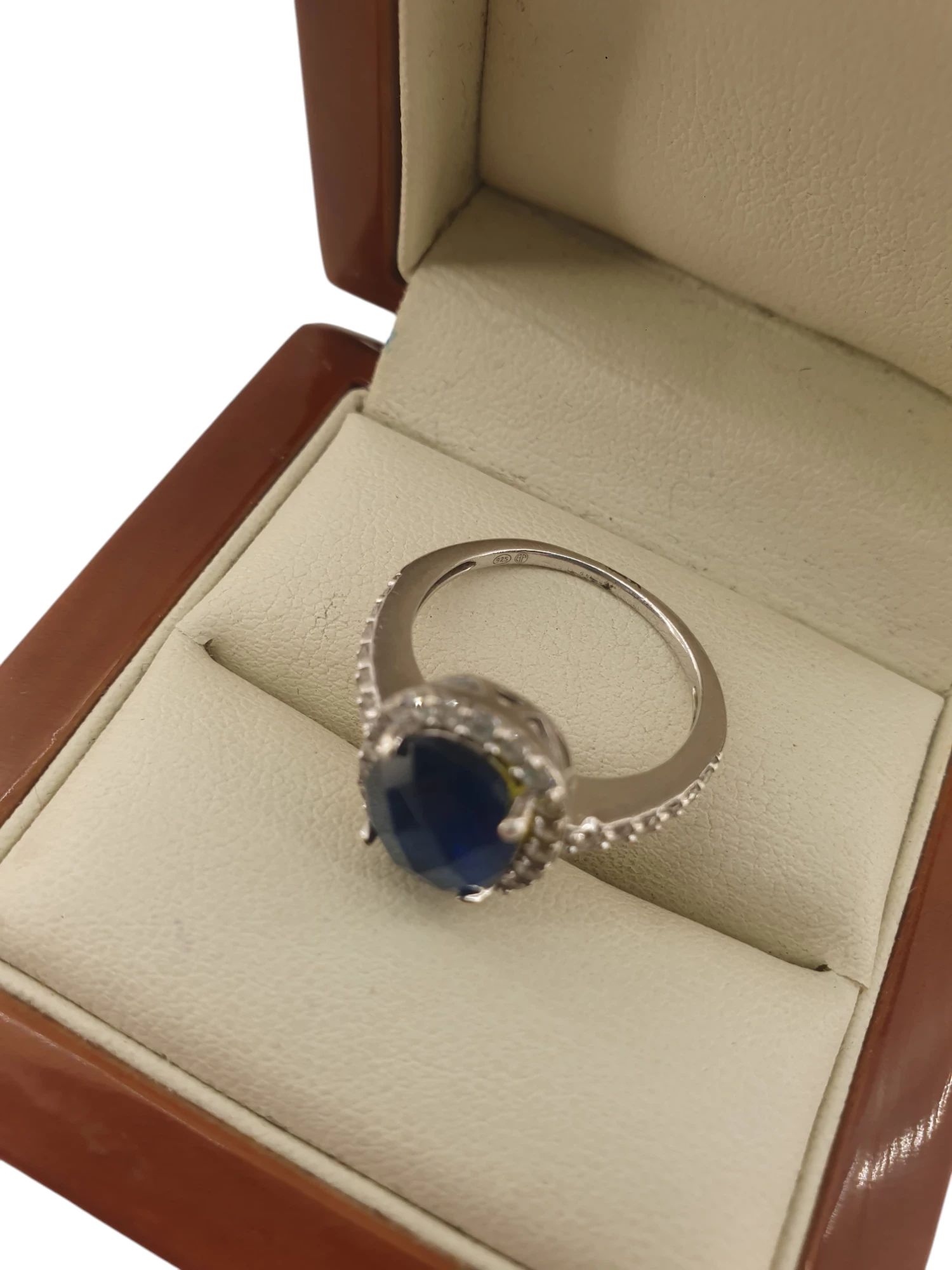 srebro-wyrob-jubilerski-uzywany-pierscionek-z-niebieskim-oczkiem-290g-ean-gtin-5904905980977