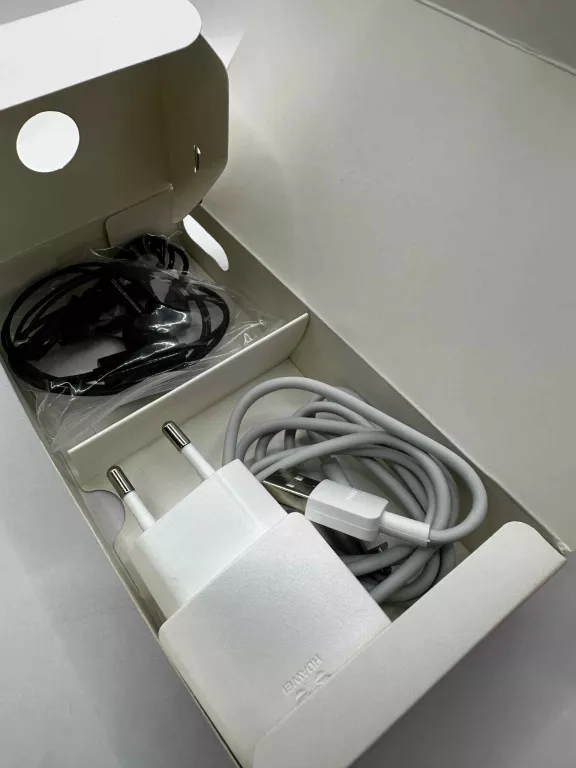 TELEFON HUAWEI P9 LITE 2017 3/16 GB STAN IDEALNY!