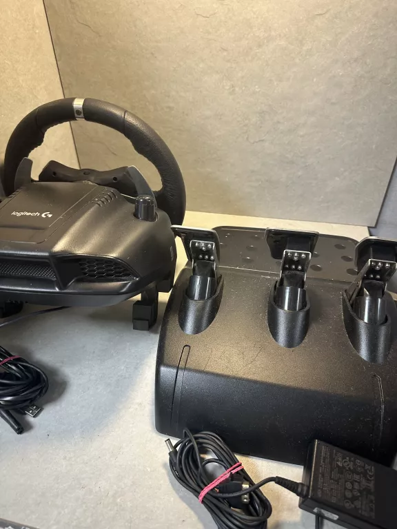 KIEROWNICA LOGITECH G29 DRIVING FORCE + SHIFTER LOGITECH