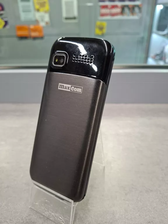 TELEFON MAXCOM MM237