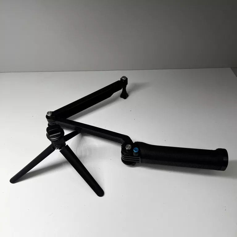 KAMERA GOPRO HERO 5 +STATYW