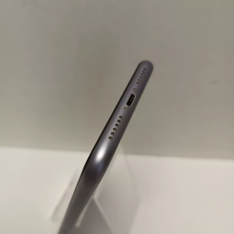 TELEFON IPHONE 11 64GB 73% BAT 64GB
