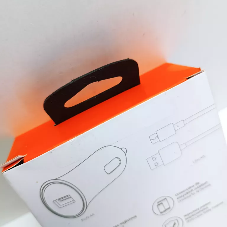 HYPERGEAR SZYBKA ŁADOWARKA SAMOCHODOWA 2.4A Z KABLEM MICRO USB 1.2M CZARNA