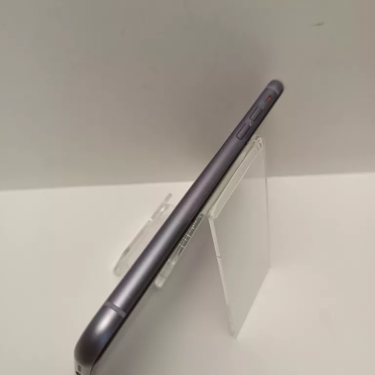 TELEFON IPHONE 11 64GB 73% BAT 64GB