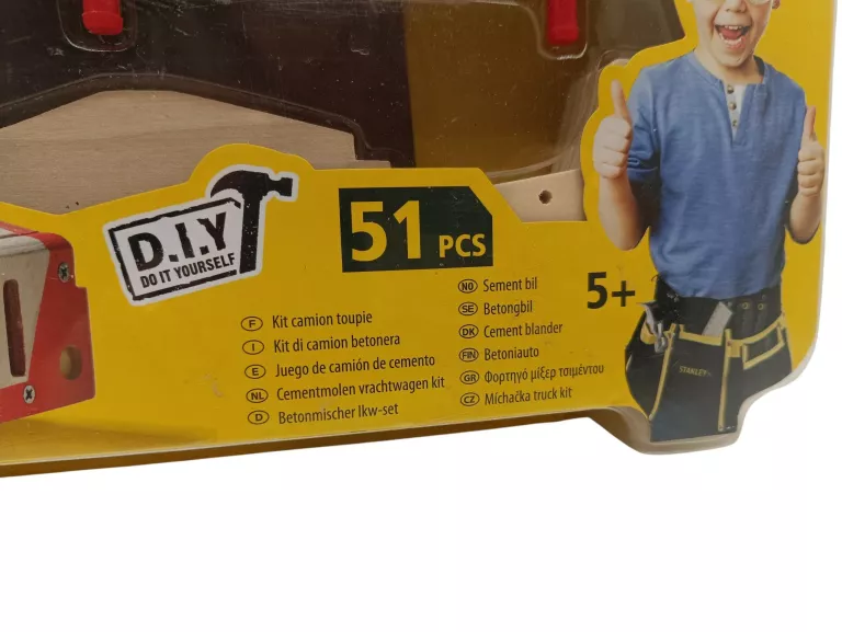 BETONIARKA CEMENT MIXER TRUCK KIT STANLEY JR