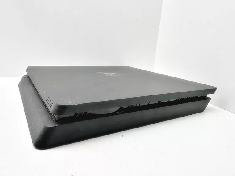 KONSOLA PS4 SLIM + PAD
