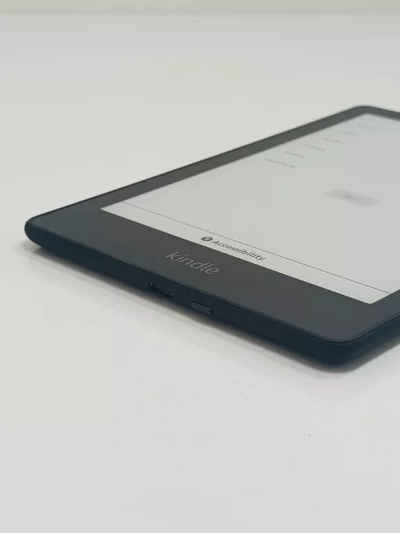 CZYTNIK KINDLE PAPERWHITE KIDS 8GB 6,8' CZARNY