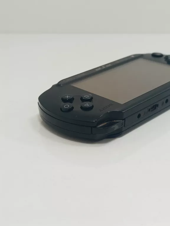 KONSOLA SONY PSP GO STREET E-1004