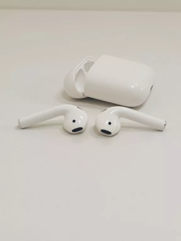 SŁUCHAWKI AIRPODS A2031