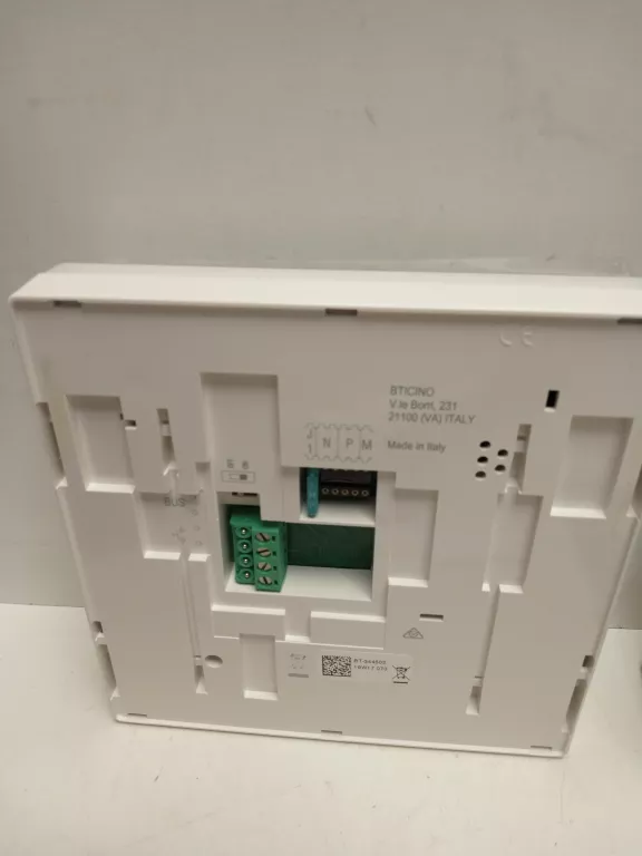 WIDEODOMOFON GŁOŚNOMÓWIĄCY CLASSE100 V12B 344502