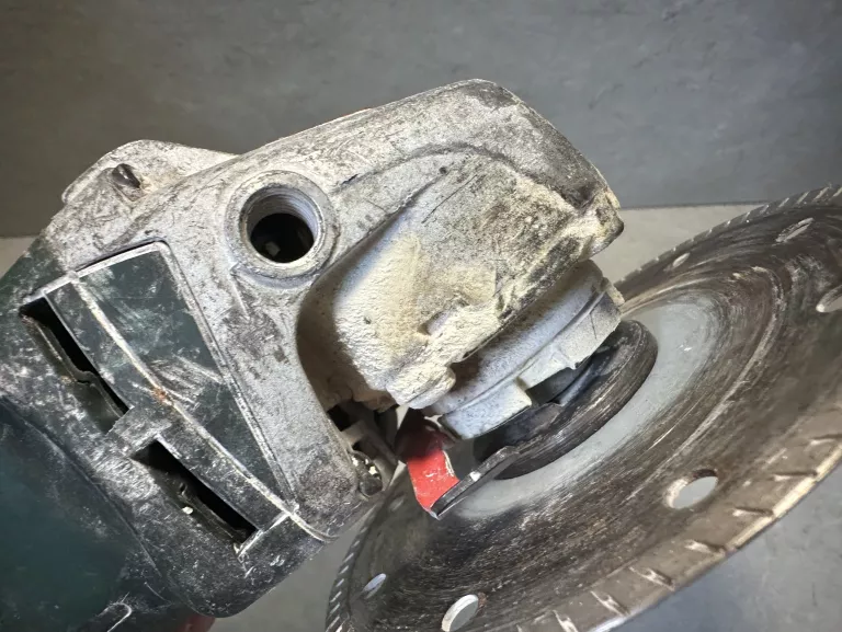 SZLIFIERKA BOSCH PWS 750