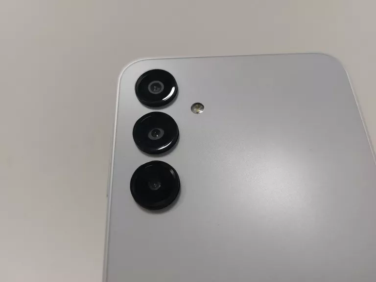 TELEFON SAMSUNG A16 4/128GB POLECAM!