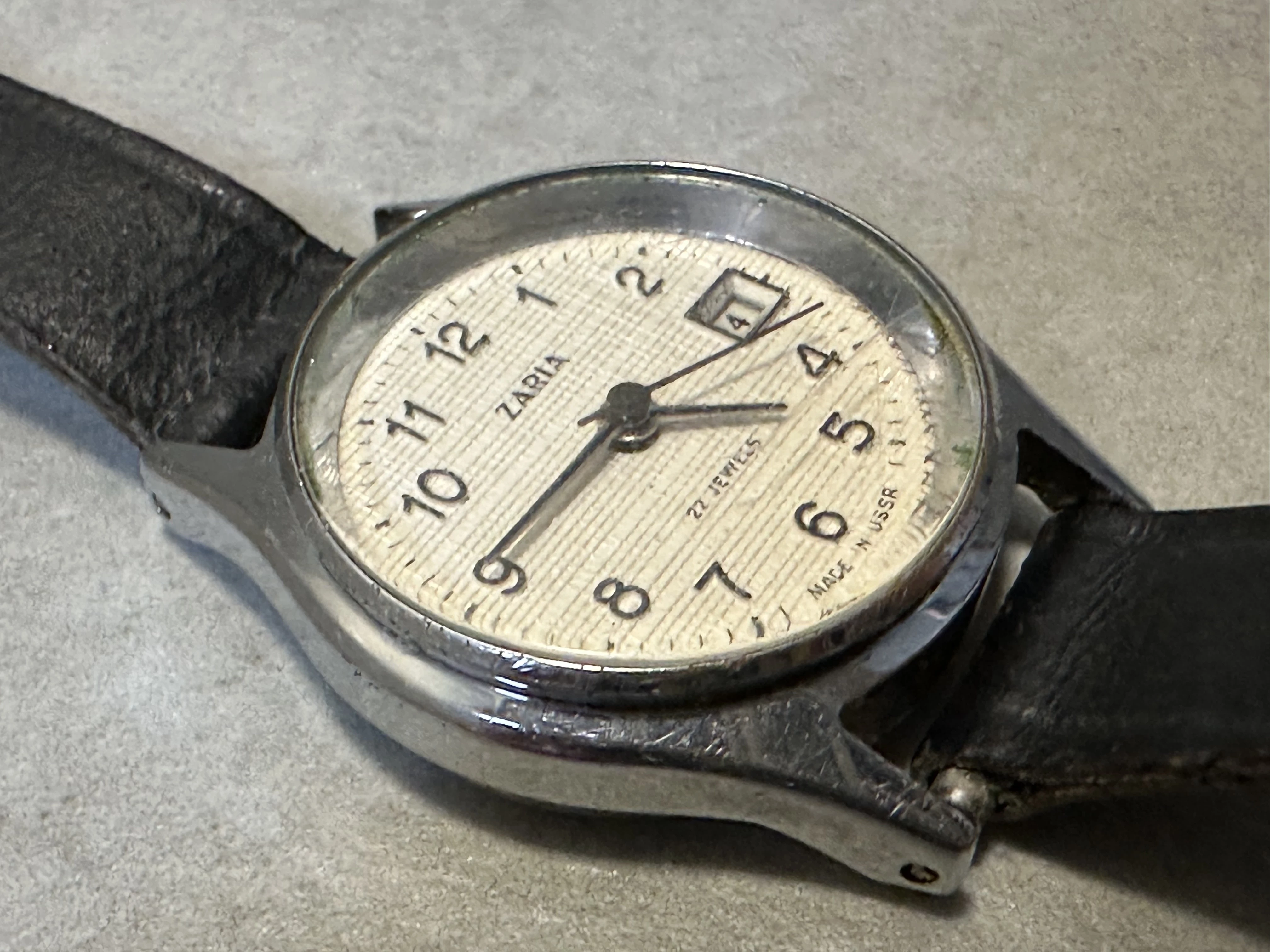 zegarek-zaria-22-jewels-mechanizm-18738-2