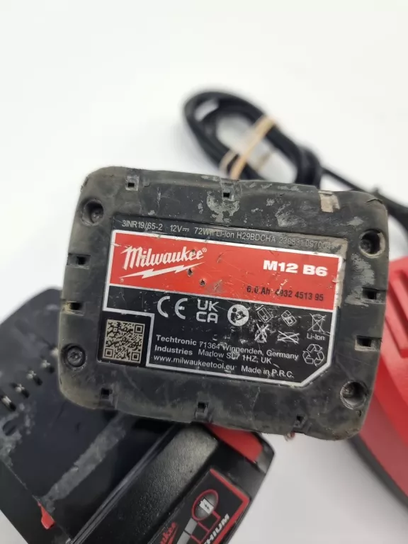 ZESTAW MILWAUKEE ŁADOWARKA AKU 5.0AH M12 PLUS M18 5.0AH