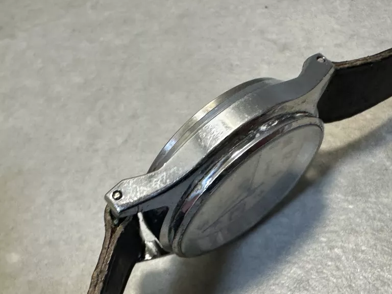 zegarek-zaria-22-jewels-funkcje-220-2097152