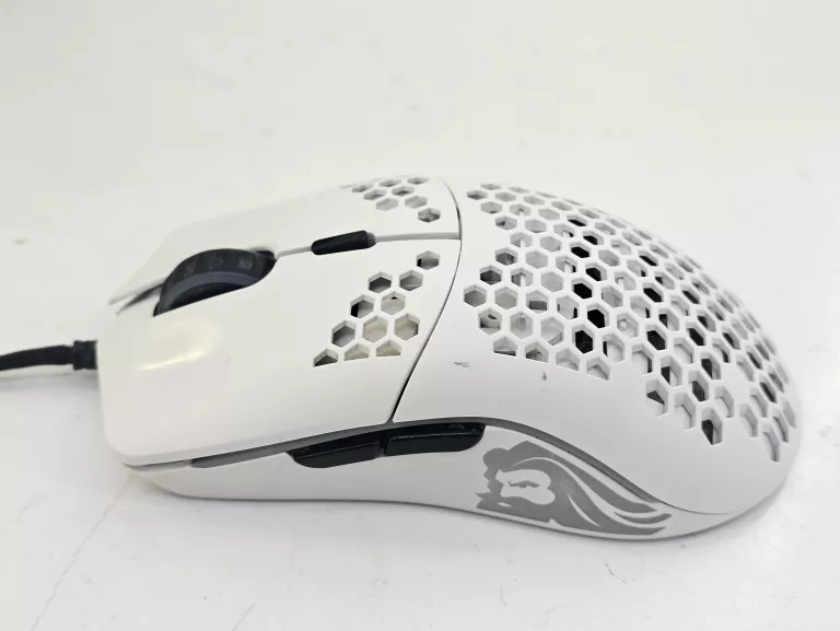 MYSZKA GAMINGOWA GLORIOUS MODEL O BIAŁA KOMPLET