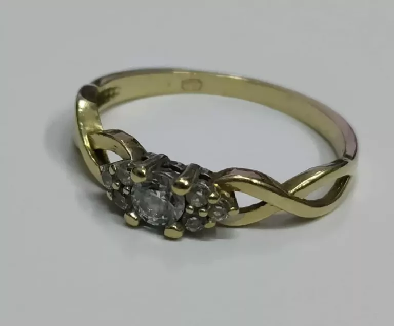 ZŁOTY PIERŚCIONEK 585