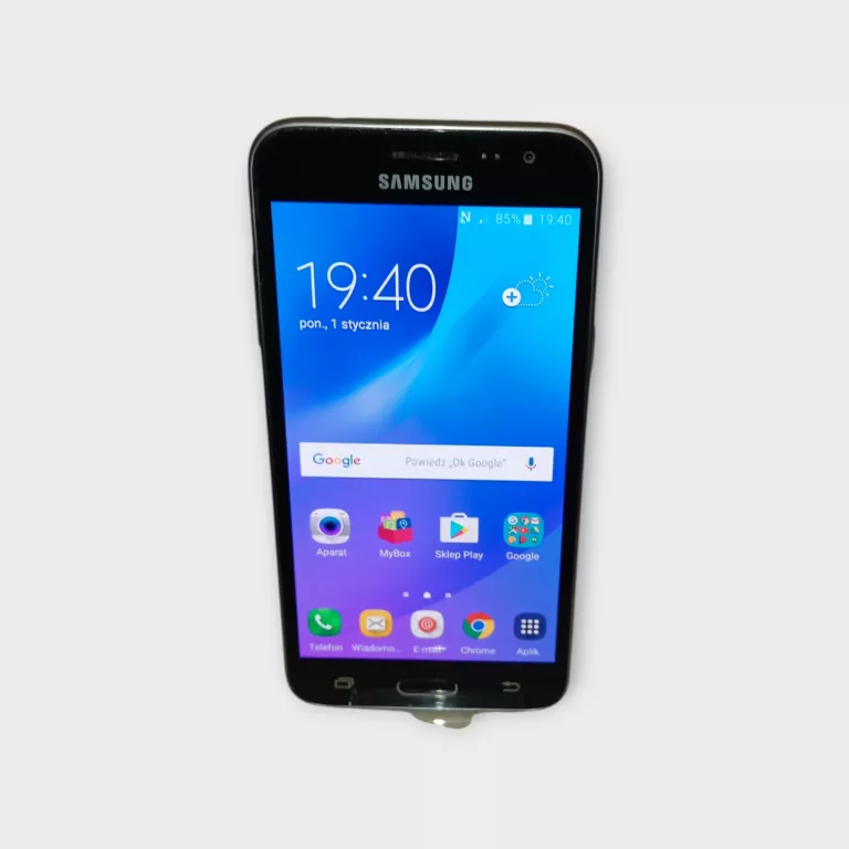 TELEFON SAMSUNG GALAXY J3 2016 SM-J320FN CZARNY