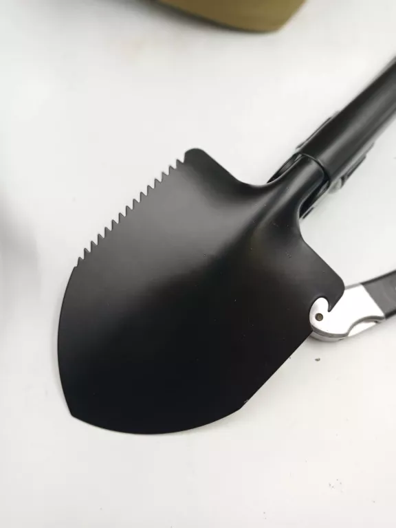 ZESTAW NACZYŃ TURYSTYCZNYCH GARNKÓW SKŁADANY