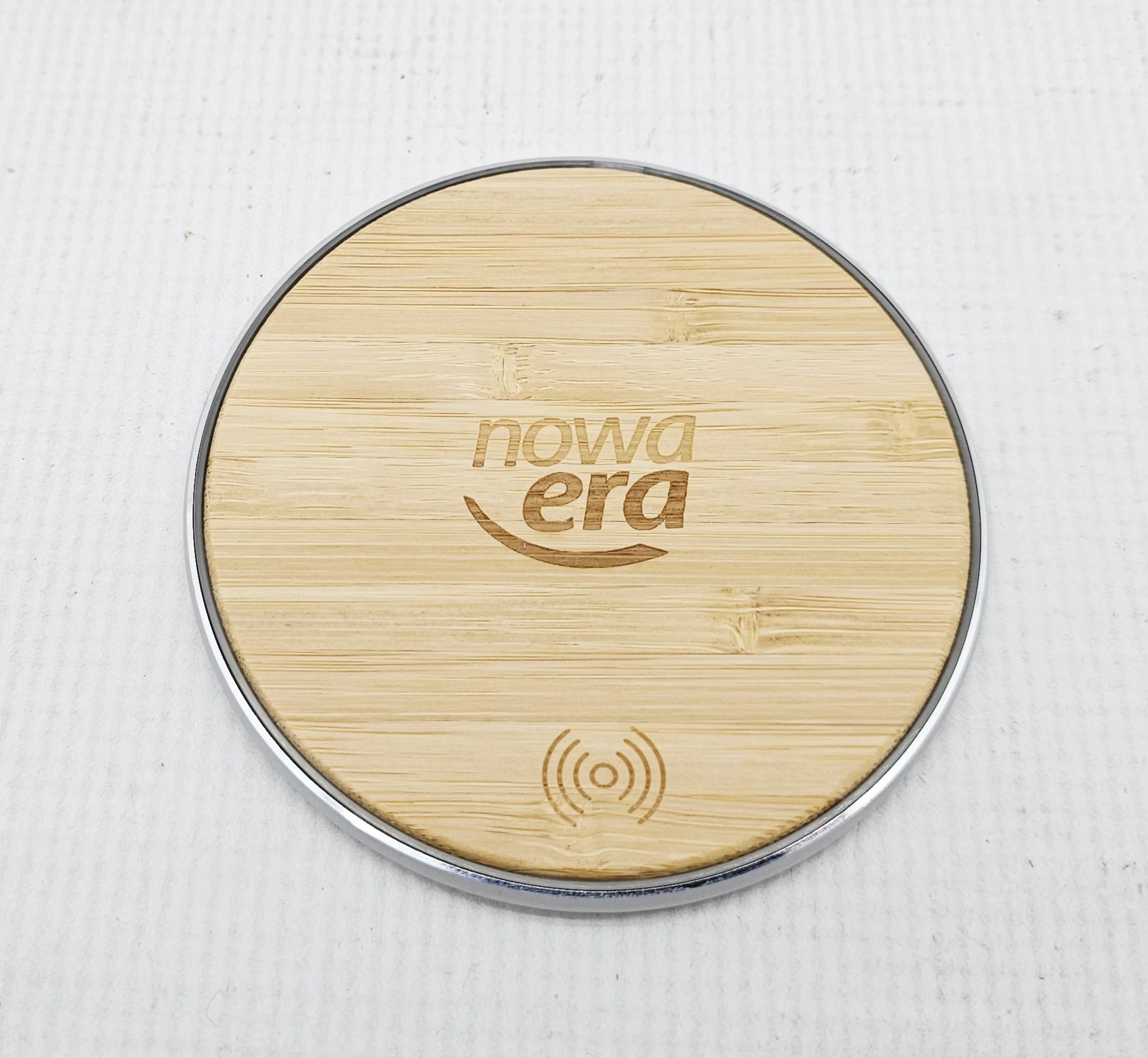 ladowarka-indukcyjna-w-pud-ean-gtin-8434344869702