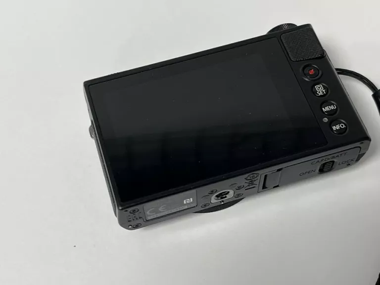 APARAT CANON POWERSHOT G9X