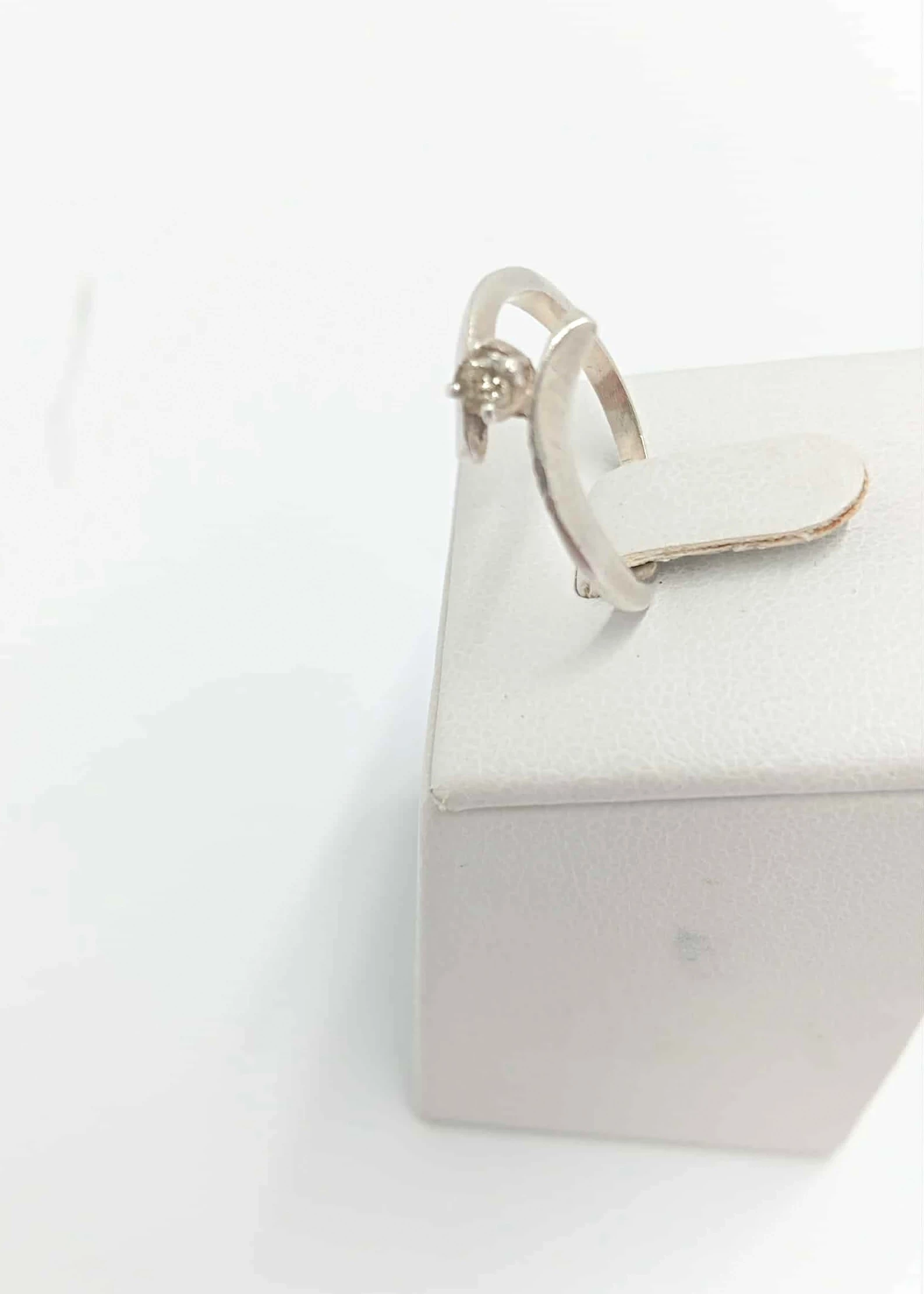 srebrny-pierscionek-p925-material-15835-4