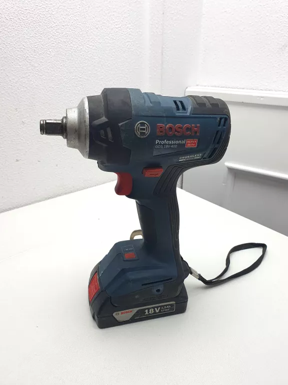 KLUCZ UDAROWY BOSCH GDS 18V-400 AKUMULATOR 1,5 AH