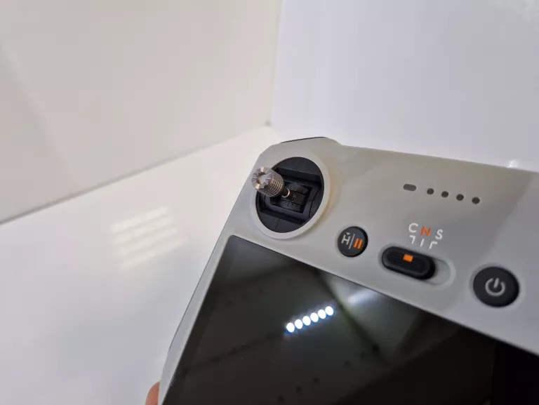 KONTROLER DJI RC APARATURA STERUJĄCA DO MINI MAVIC 3 PRO RM330