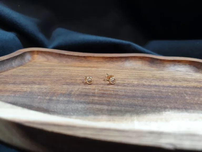 ZŁOTE  KOLCZYKI 333P/0,69G