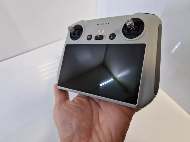KONTROLER DJI RC APARATURA STERUJĄCA DO MINI MAVIC 3 PRO RM330