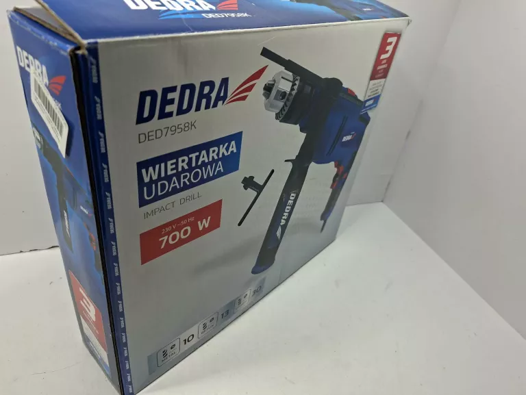 DEDRA WIERTARKA UDAROWA 700W DED7958K
