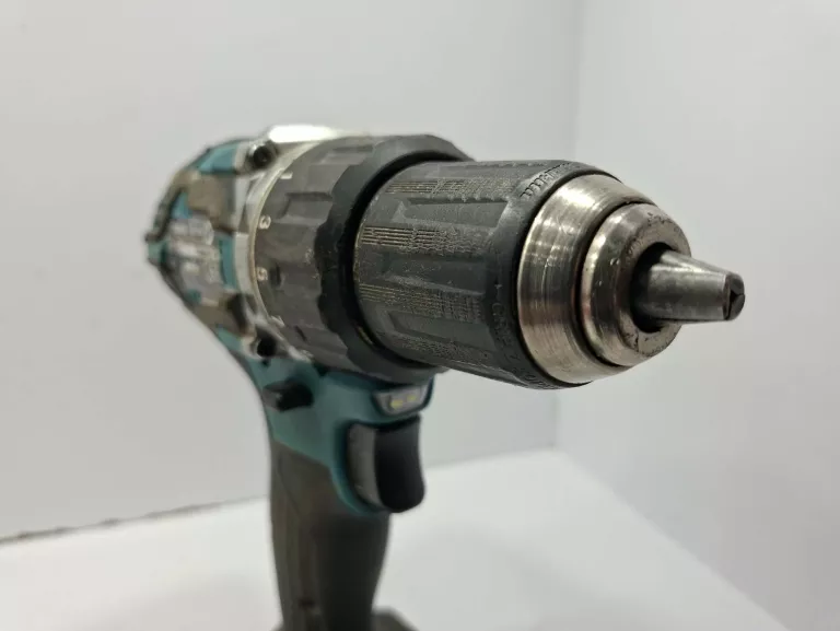 MAKITA DDF 484