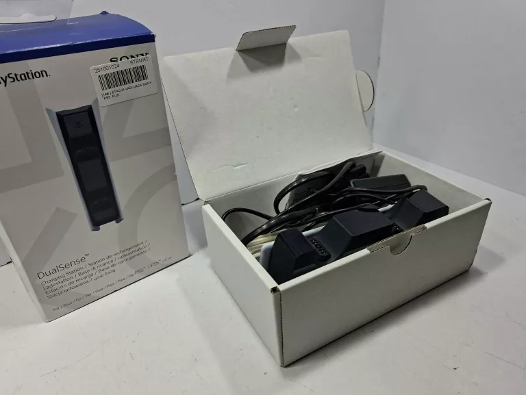 STACJA ŁADUJĄCA SONY PS5  PUD