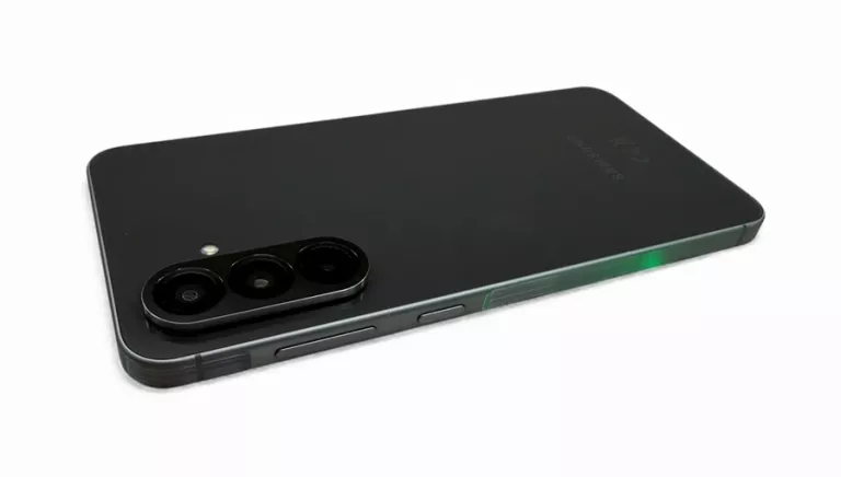 TELEFON SAMSUNG GALAXY A56 5G 8 GB / 256 GB + GWARANCJA + UBEZPIECZENIE !