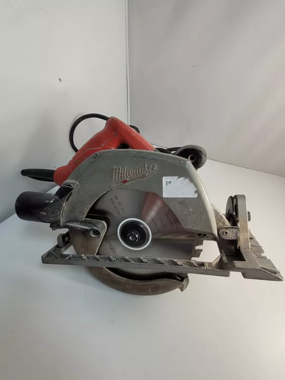 PILARKA TARCZOWA MILWAUKEE CS60