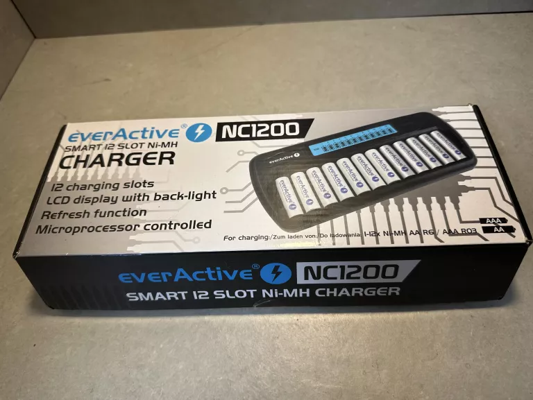 ŁADOWARKA EVERACTIVE NC-1200 NIMH 12 KANAŁOWA PUD