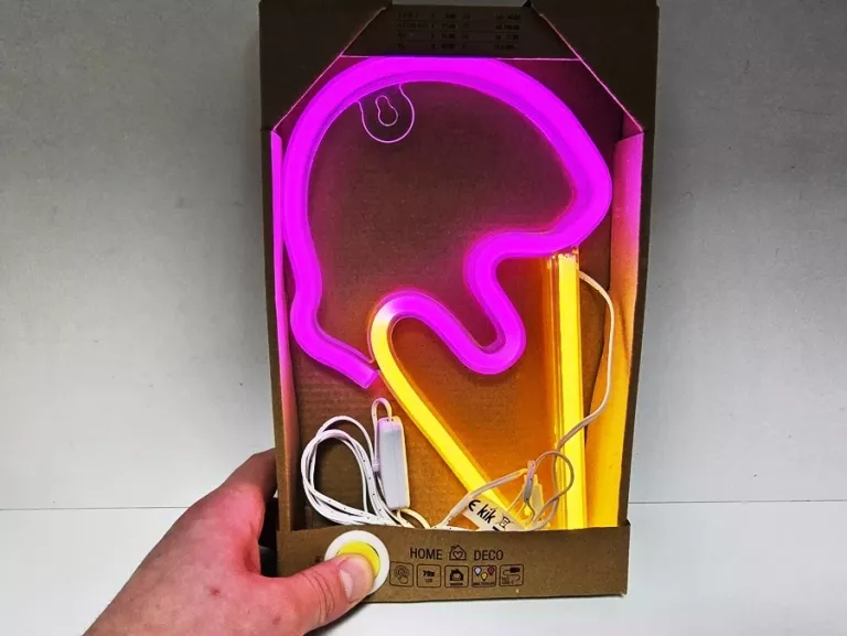 DEKORACYJNE LODY - LAMPKA LED