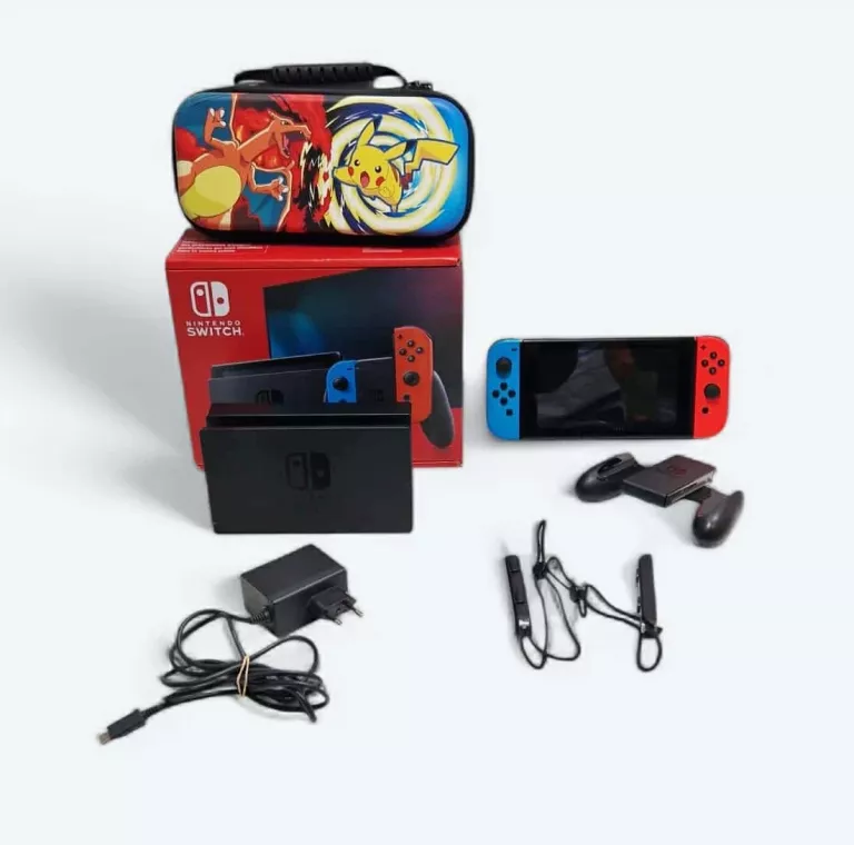 KONSOLA NINTENDO SWITCH HAC-001 + ETUI KOMPLET