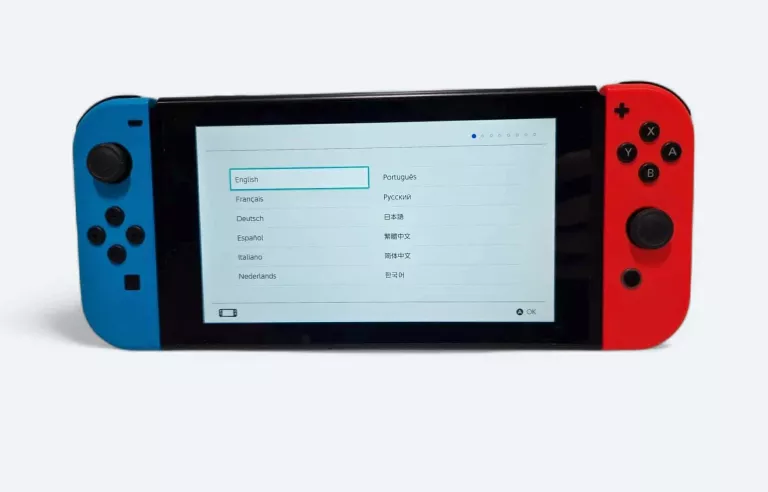 KONSOLA NINTENDO SWITCH HAC-001 + ETUI KOMPLET