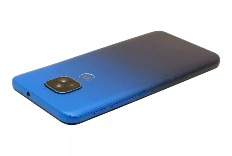 SMARTFON MOTOROLA MOTO E7 PLUS 4 GB / 64 GB 4G (LTE) NIEBIESKI